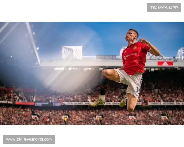 莱因克尔力挺前曼联中场:麦克托米奈正是阿莫林体系的 “完美拼图” 莱因克尔力挺前曼联中场:麦克托米奈正是阿莫林体系的 “完美拼图”